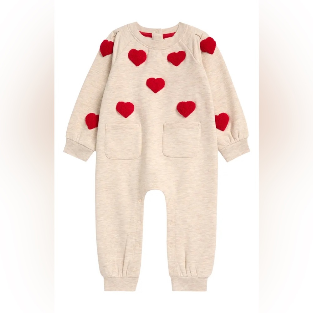 TUCKER + TATE Print Shoulder Pleat Fleece Romper - Beige Oatmeal Heather Hearts